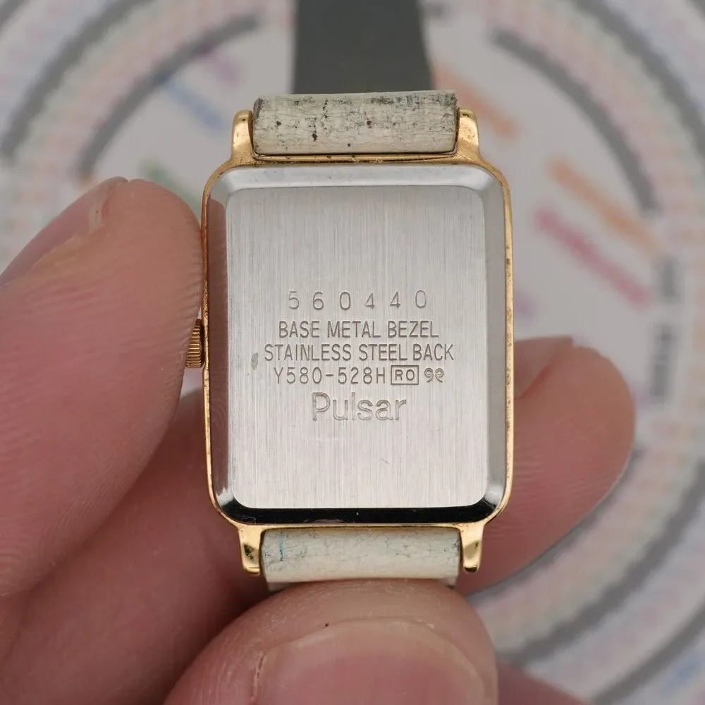 Vintage Pulsar Y580-528H 18mm Tank Women’s Watch White Roman Numerals Gold Tone